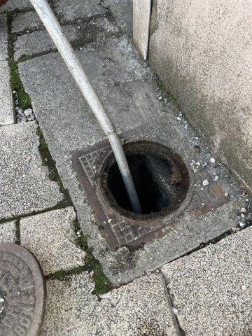 débouchage d'un regard siphoïde à e Pont De Beauvoisin  