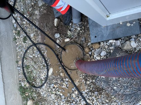 débouchage canalisation wc dans une entreprise à Heyrieux