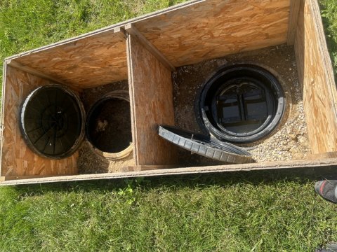 vidange et nettoyage d'une fosse toutes eaux et débauchage de la canalisation à Saint Didier de la tour 