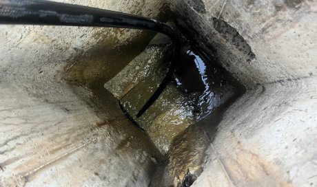 débouchage et inspection vidéo d'une canalisation eau pluvial d300  100% boucher à Heyrieux 