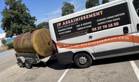 évacuation en centre de recyclage  d'une cuve a fuel 5000 litres dégazer à Grenay