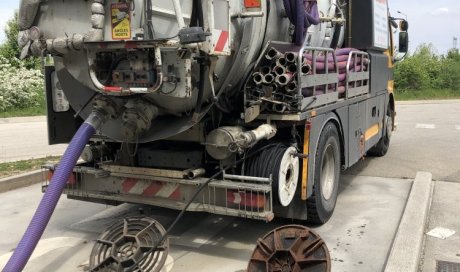 nettoyage d'un aire de lavage et séparateur hydrocarbure dans une société de transport à Saint Quentin Fallavier