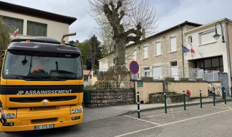 débouchage canalisation eu du groupe scolaire à Vaulx Milieu 