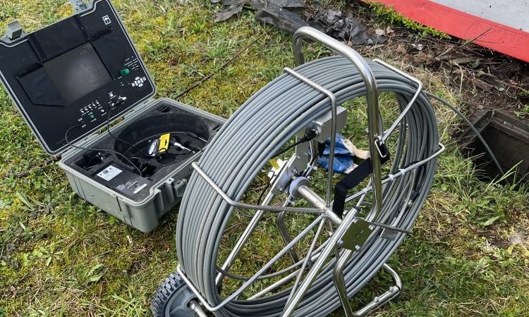 curage de réseau ep pour inspection robotisée pour un bâtiment professionnel à Saint Quentin Fallavier 