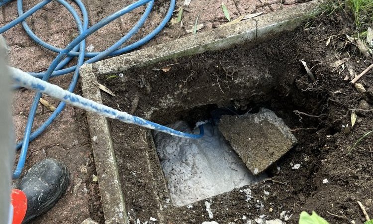 débouchage canalisation de cuisine avec inspection video et localisation de regard sous terre à L'isle d'abeau