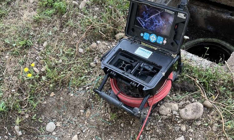 inspection video des canalisations d'eau usées car remonter d'odeur et infiltration à Moidieu la Detourbe 