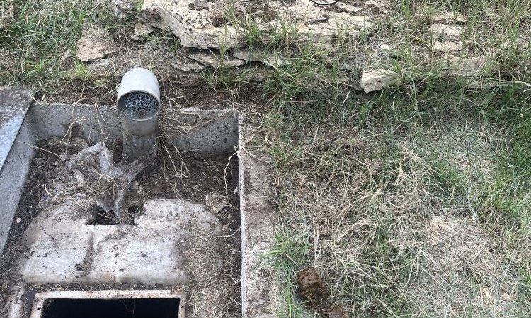 vidange d'une fosse septique et du bac à graisse pour entretien à siccieu-saint-julien-et-carisieu 