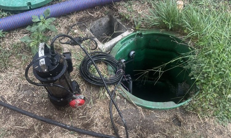 dépannage d'une pompe de relevage chez un particulier , pompe boucher à Saint Quentin Fallavier