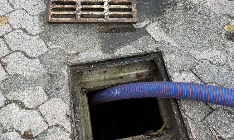 vidange et nettoyage haute pression d'un puits perdu à Saint Laurent de Mure 